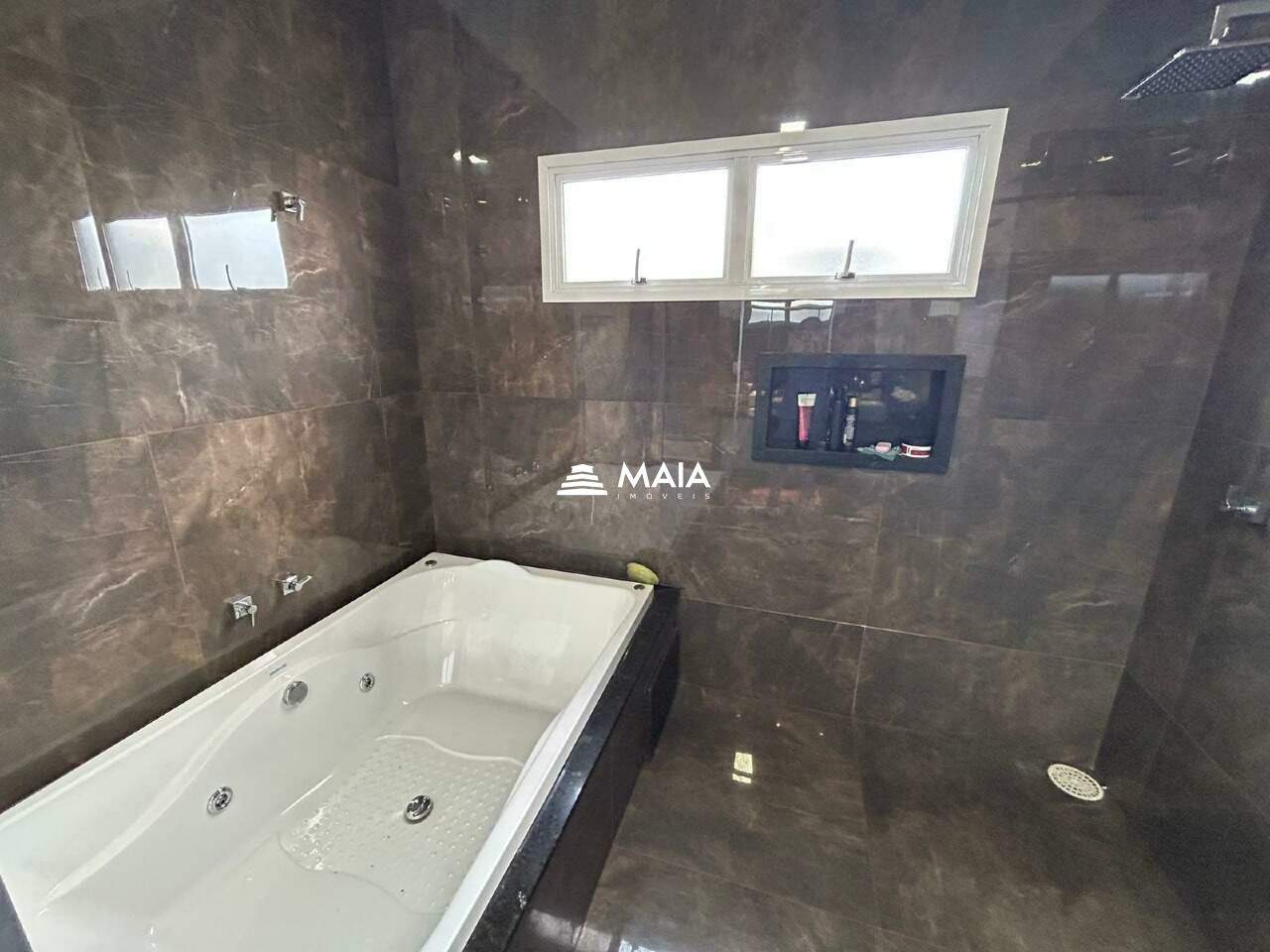 Casa de Condomínio à venda no Residencial Mário de Almeida Franco: 