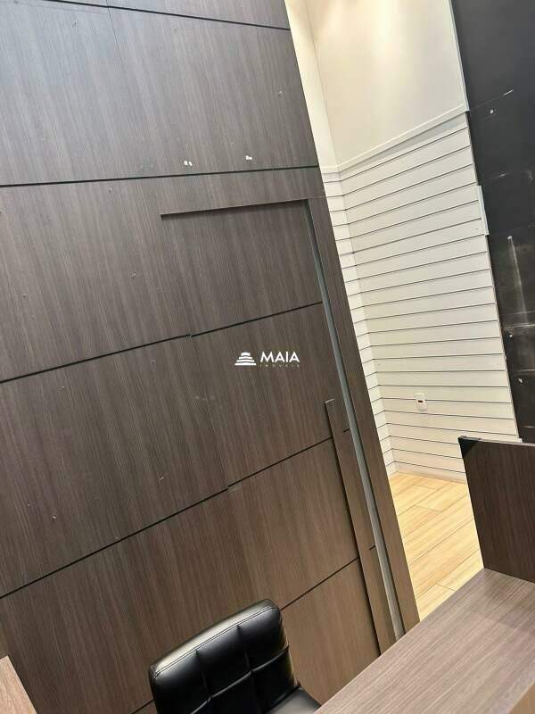 Comercial para aluguel no Parque das Américas: 