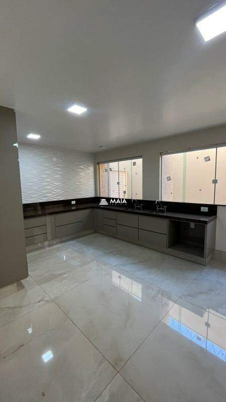 Casa de Condomínio à venda no Morada das Fontes: 