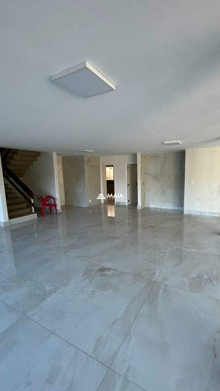 Casa de Condomínio à venda no Morada das Fontes: 