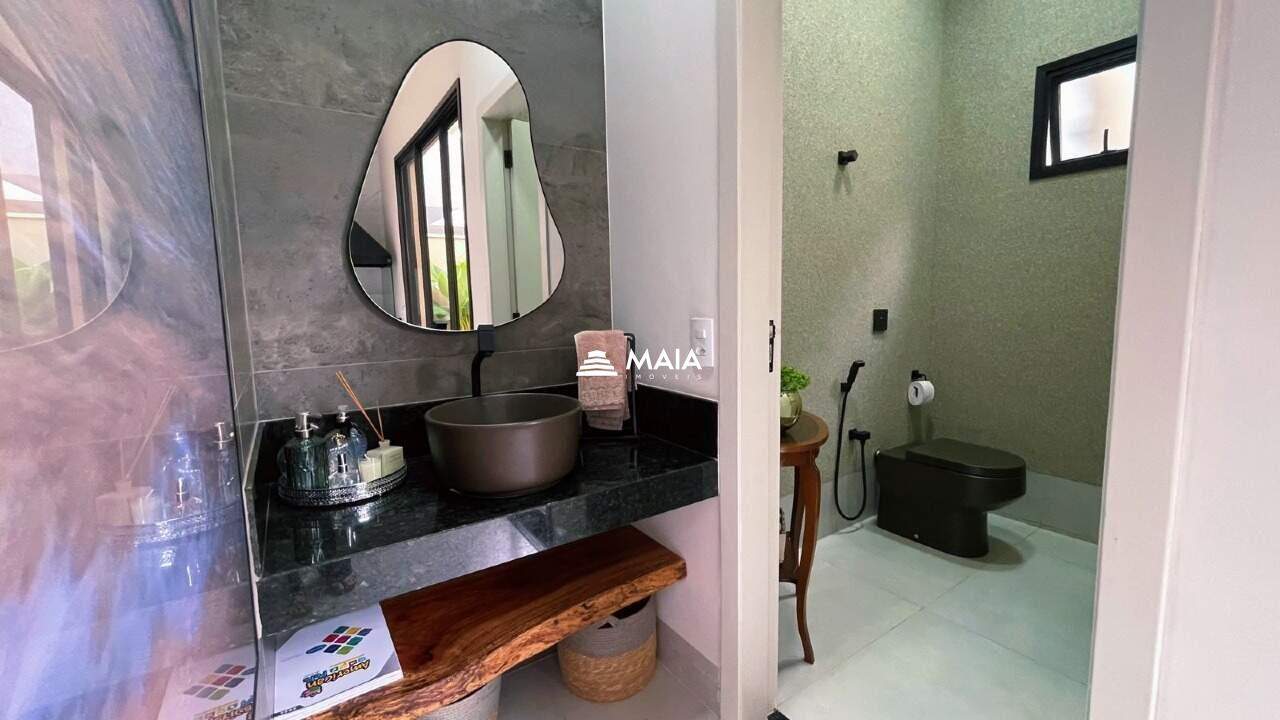 Casa de Condomínio à venda no Estância dos Ipês: 