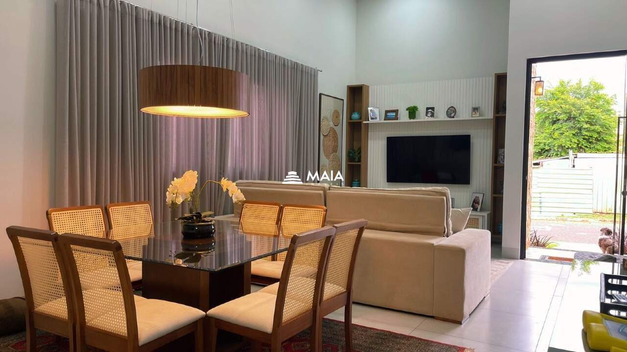 Casa de Condomínio à venda no Estância dos Ipês: 