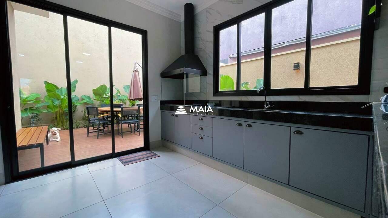 Casa de Condomínio à venda no Estância dos Ipês: 