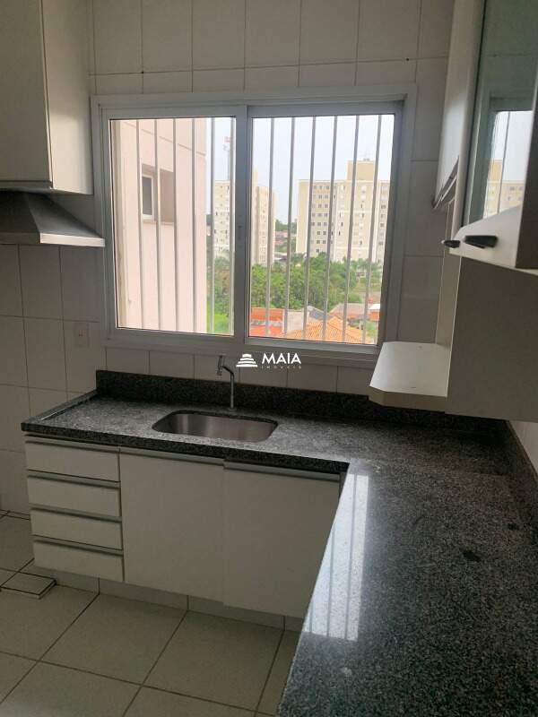 Apartamento à venda no Mercês: 