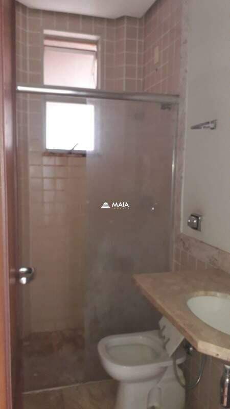 Apartamento à venda no Universitário: 