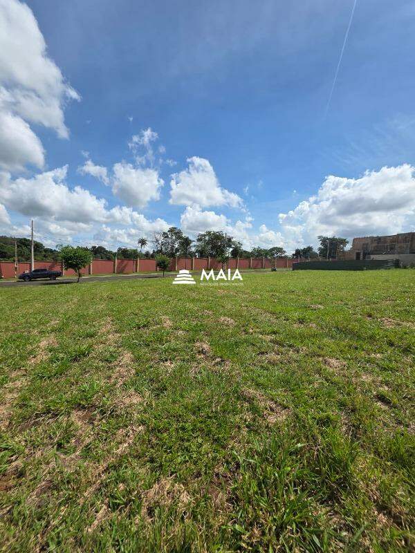 Terreno em Condomínio à venda no Damha III - Res. Uberaba: 