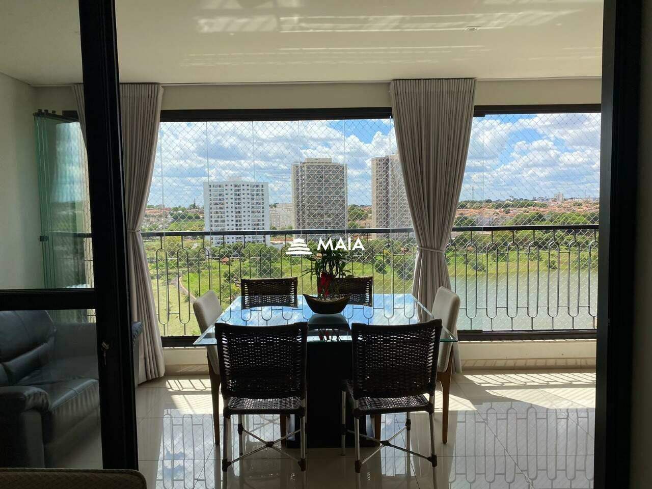 Apartamento à venda no Jardim do Lago: 