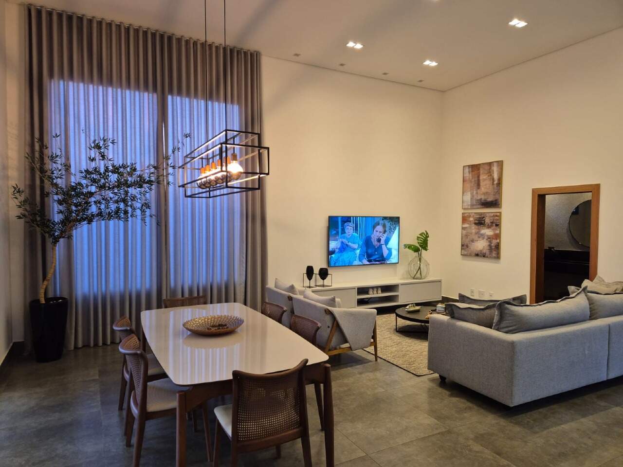 Casa de Condomínio à venda no Estância dos Ipês: 