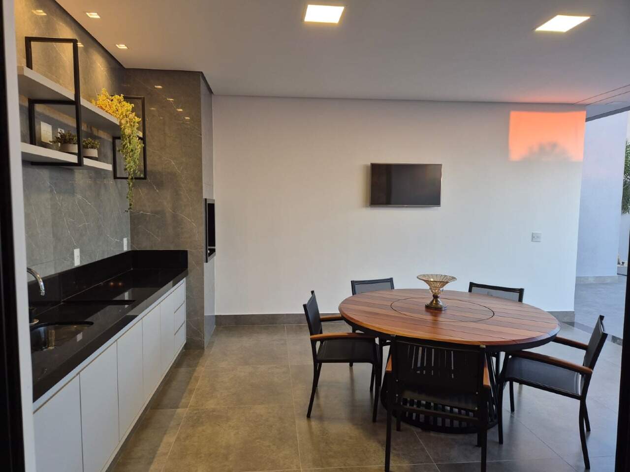 Casa de Condomínio à venda no Estância dos Ipês: 