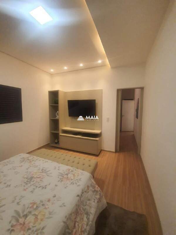 Casa de Condomínio à venda no Jockey Park: 