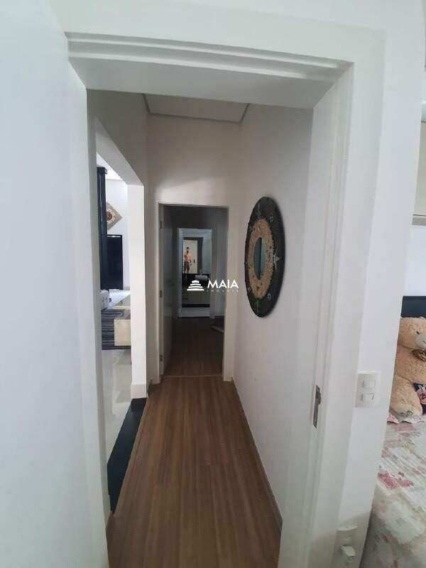 Casa de Condomínio à venda no Jockey Park: 