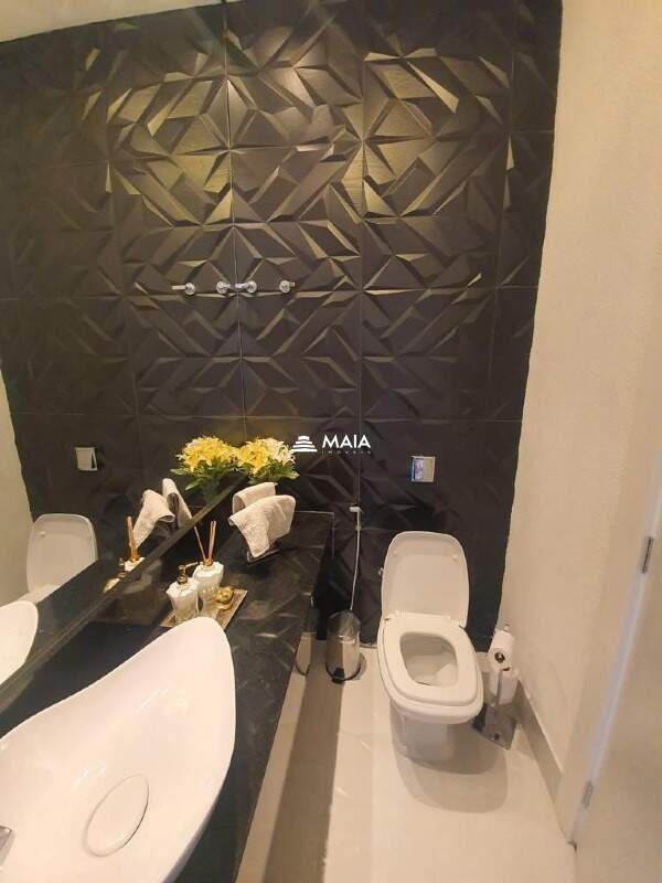 Casa de Condomínio à venda no Jockey Park: 