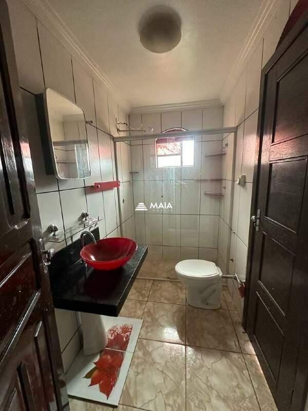 Comercial à venda no Parque das Américas: 