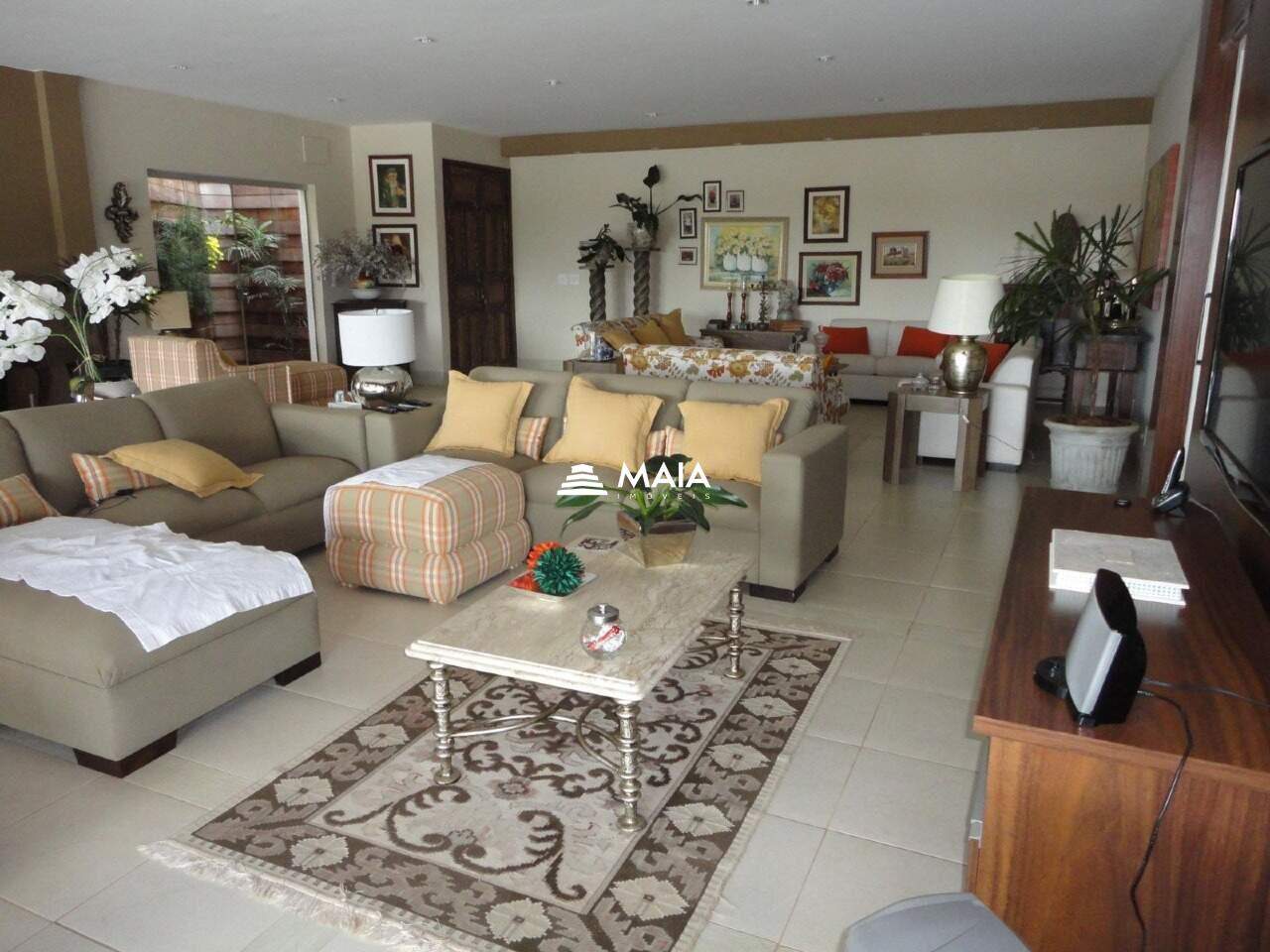 Casa de Condomínio à venda no Jockey Park: 