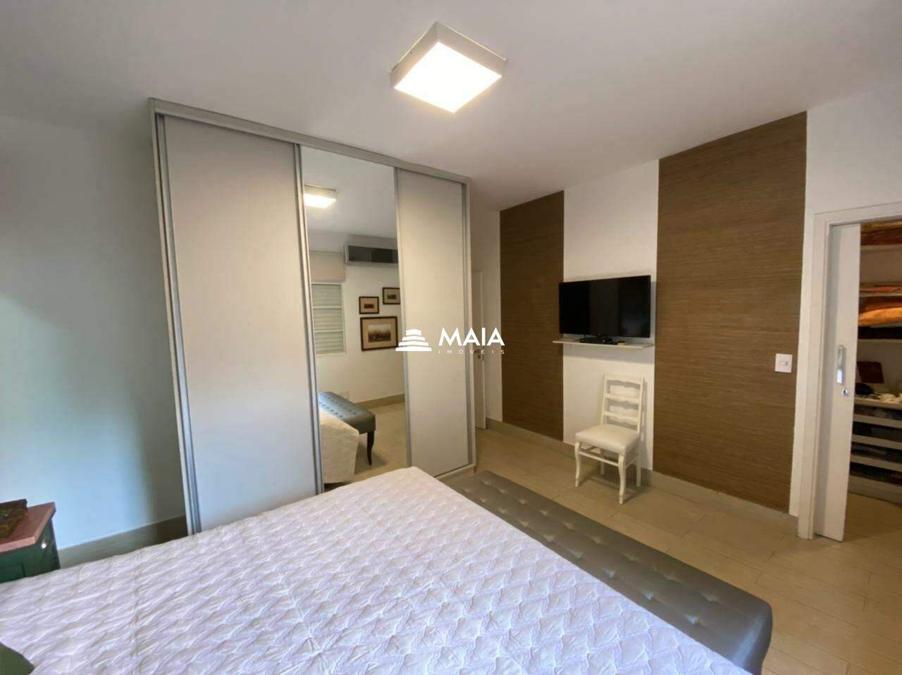 Casa de Condomínio à venda no Jockey Park: 