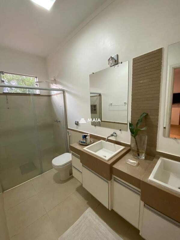 Casa de Condomínio à venda no Jockey Park: 