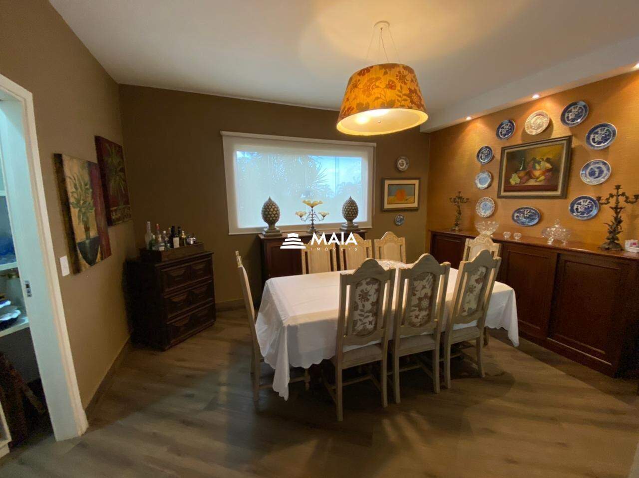 Casa de Condomínio à venda no Jockey Park: 