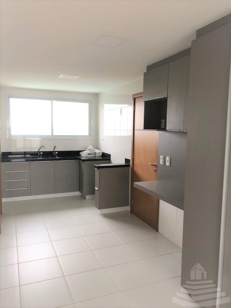 Apartamento à venda no Jardim do Lago: 