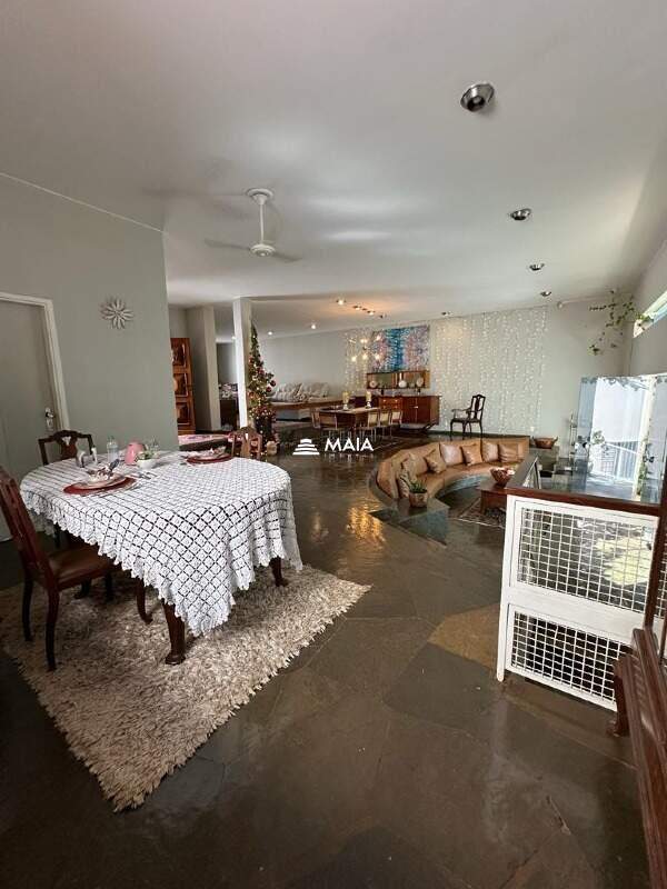 Comercial para aluguel no Mercês: 