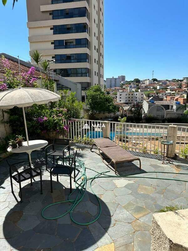 Comercial para aluguel no Mercês: 