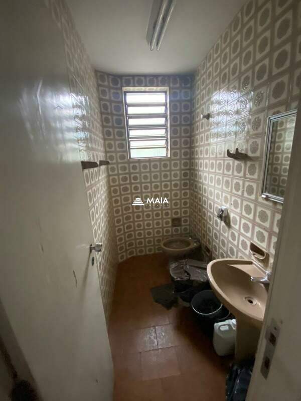 Comercial para aluguel no Centro: 