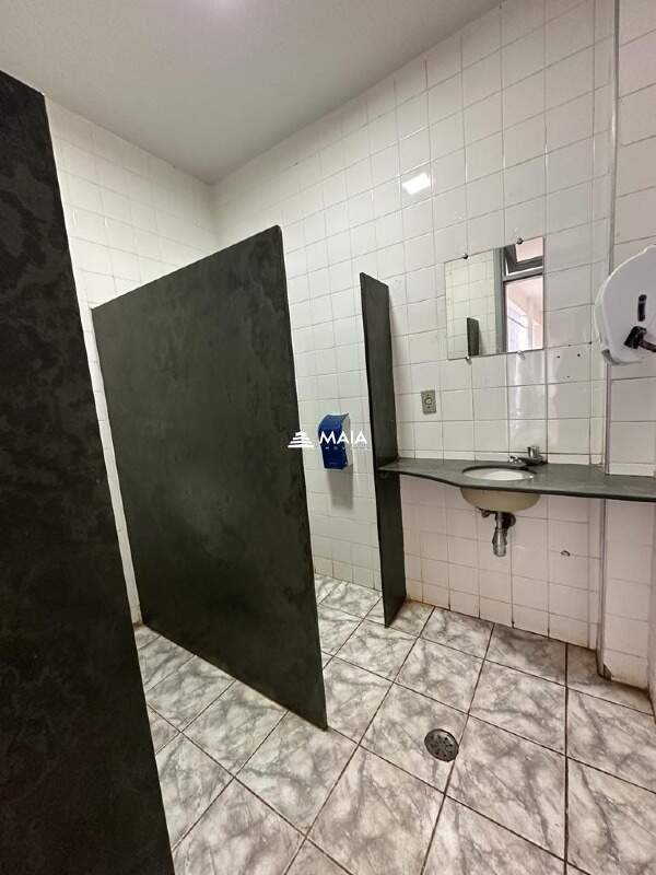 Comercial para aluguel no Centro: 