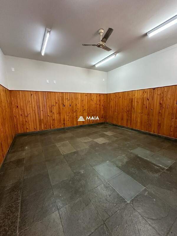 Comercial para aluguel no Centro: 