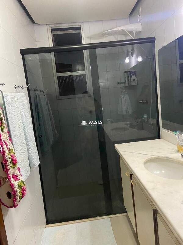 Apartamento à venda no Mercês: 