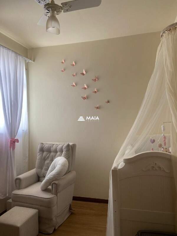 Apartamento à venda no Mercês: 