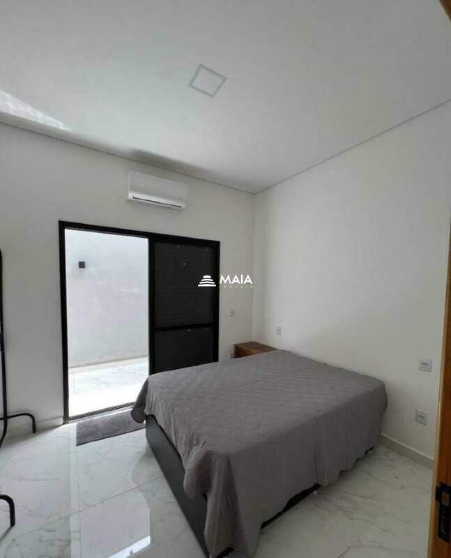 Casa de Condomínio à venda no Morada da Fronteira: 