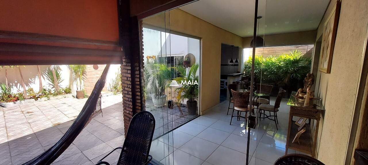 Casa à venda no Residencial Palmeiras: 