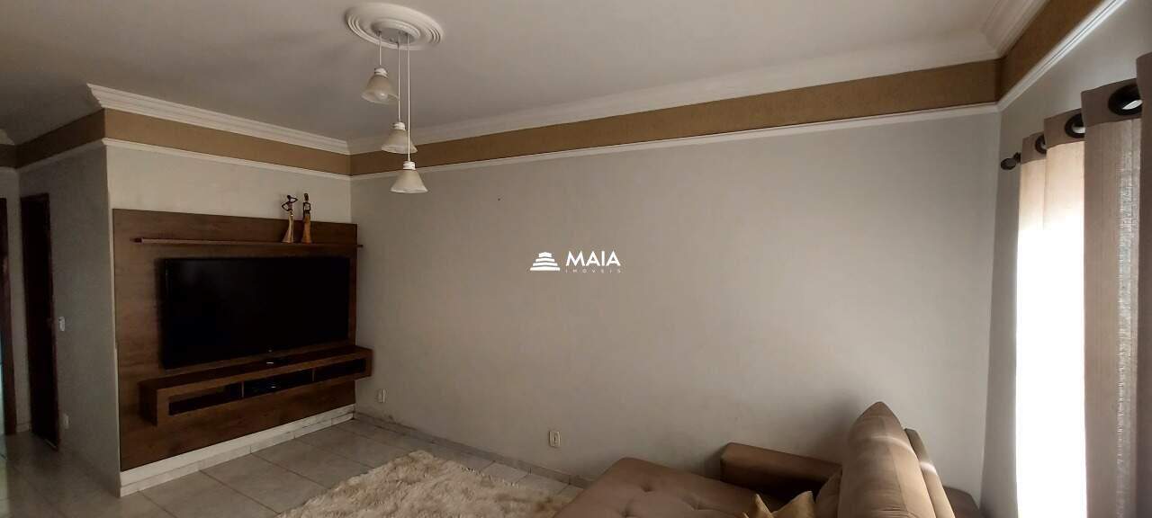 Casa à venda no Residencial Palmeiras: 