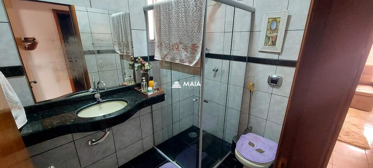 Casa à venda no Residencial Palmeiras: 