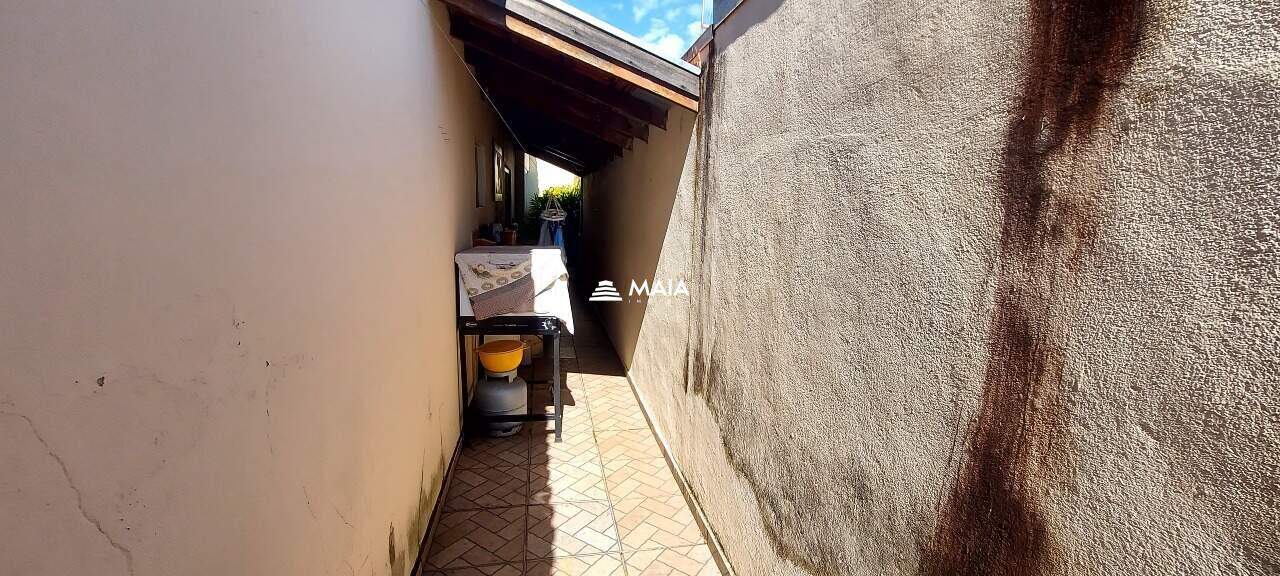 Casa à venda no Residencial Palmeiras: 