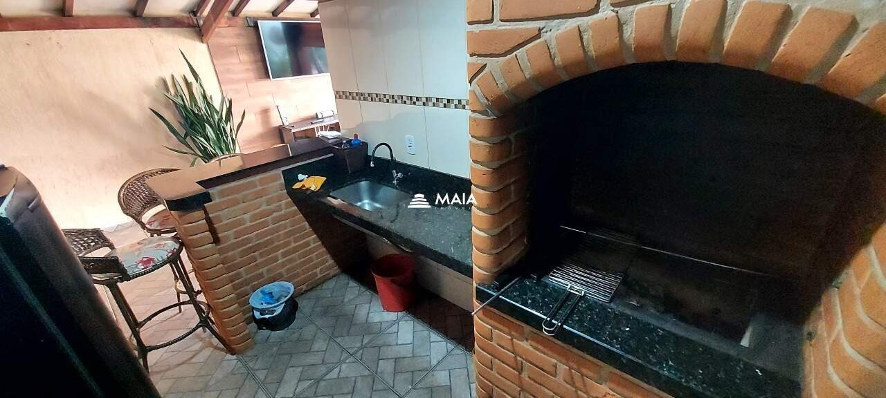 Casa à venda no Residencial Palmeiras: 