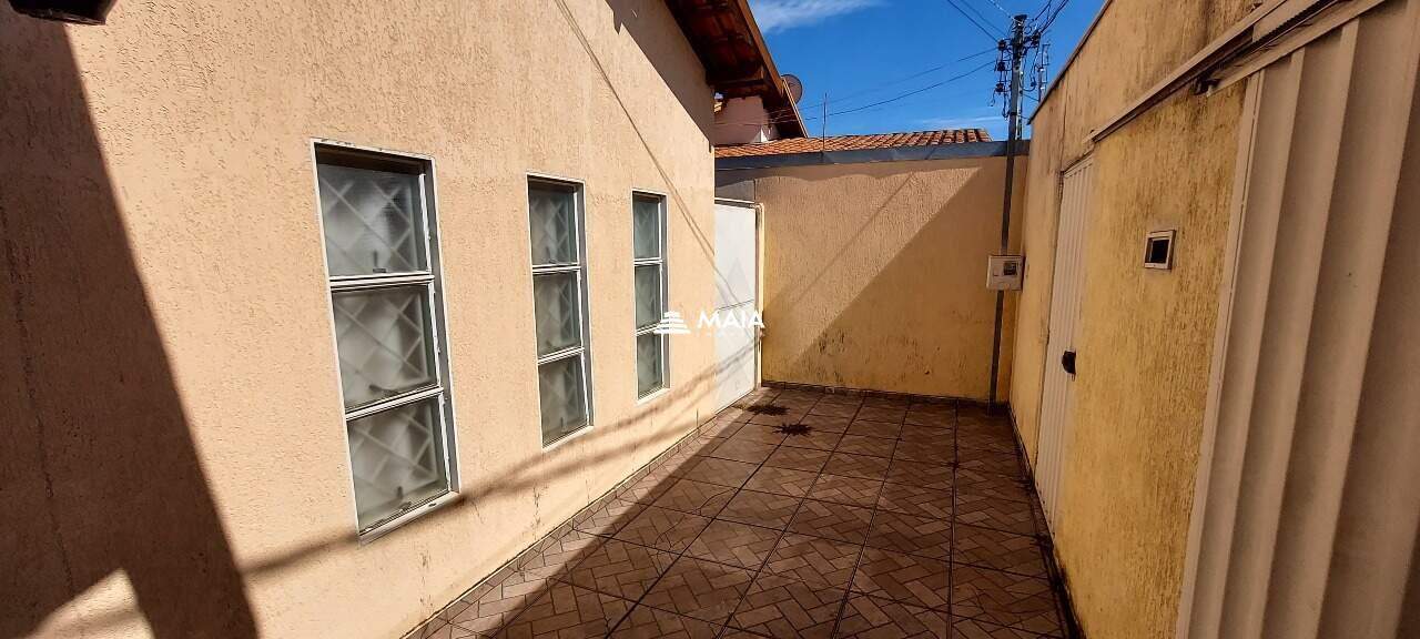 Casa à venda no Residencial Palmeiras: 