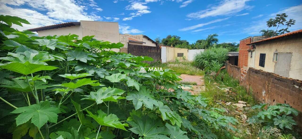 Terreno/Área à venda no Fabrício: 