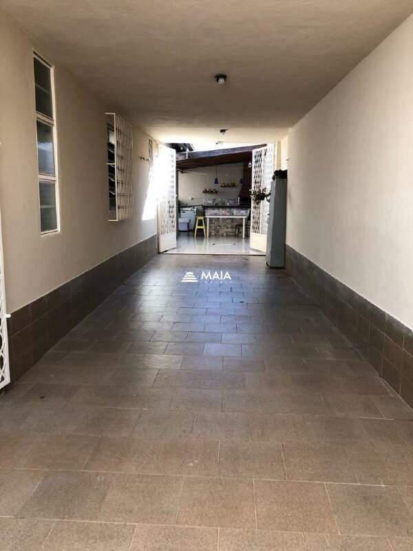 Casa à venda no Parque das Américas: 