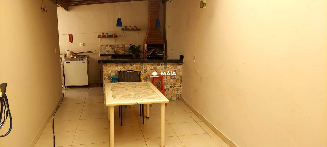 Casa à venda no Parque das Américas: 