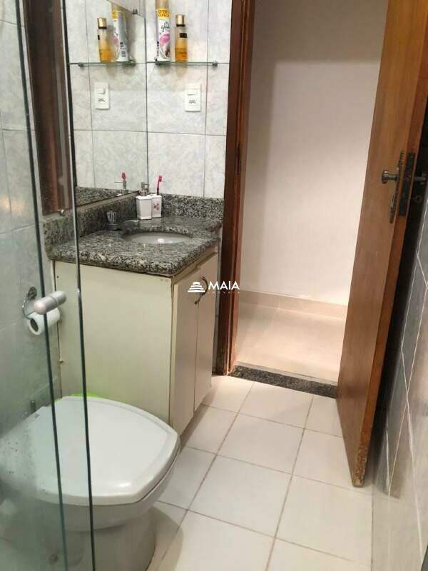 Casa à venda no Parque das Américas: 