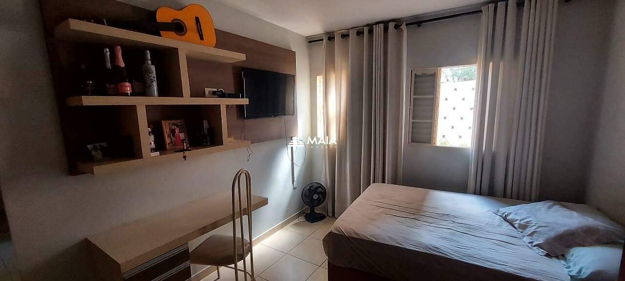 Casa à venda no Parque das Américas: 