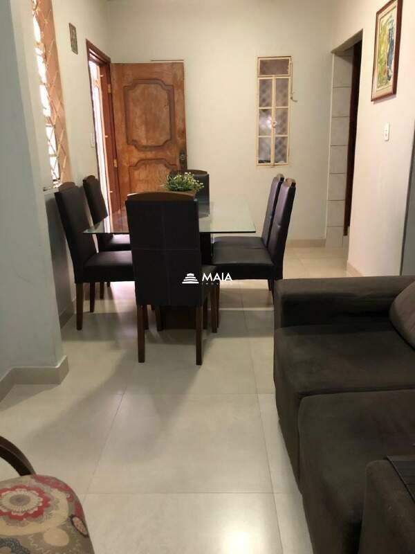 Casa à venda no Parque das Américas: 