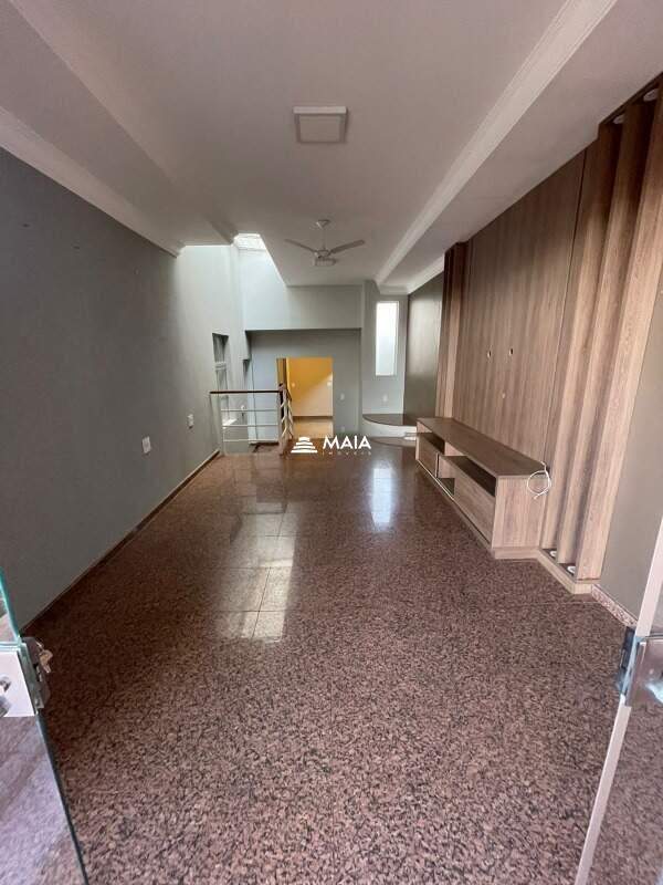 Casa à venda no Fabrício: 