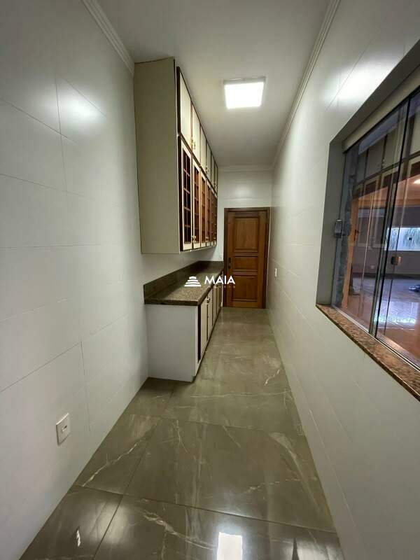 Casa à venda no Fabrício: 