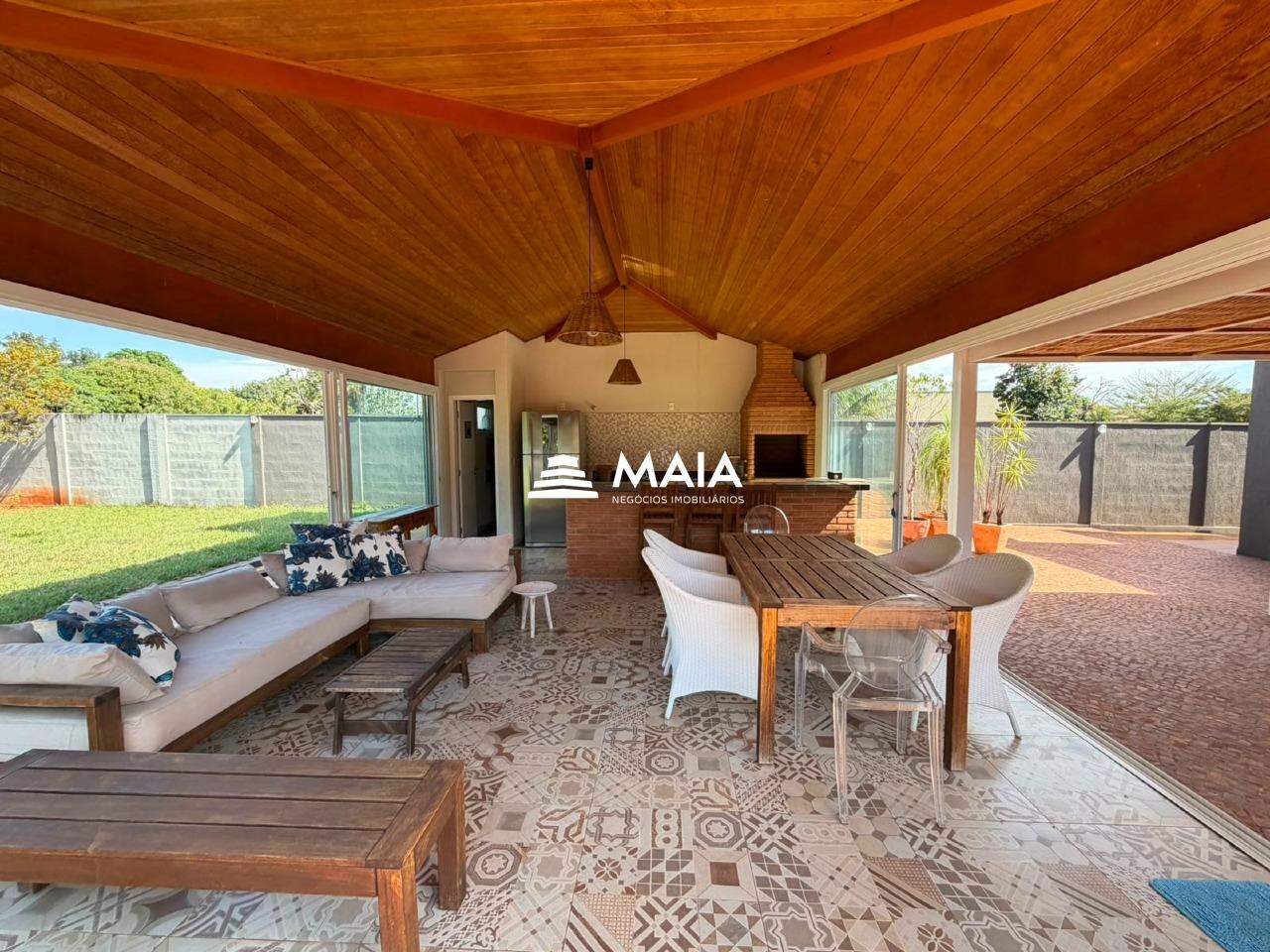 Casa de Condomínio à venda no Jockey Park: 