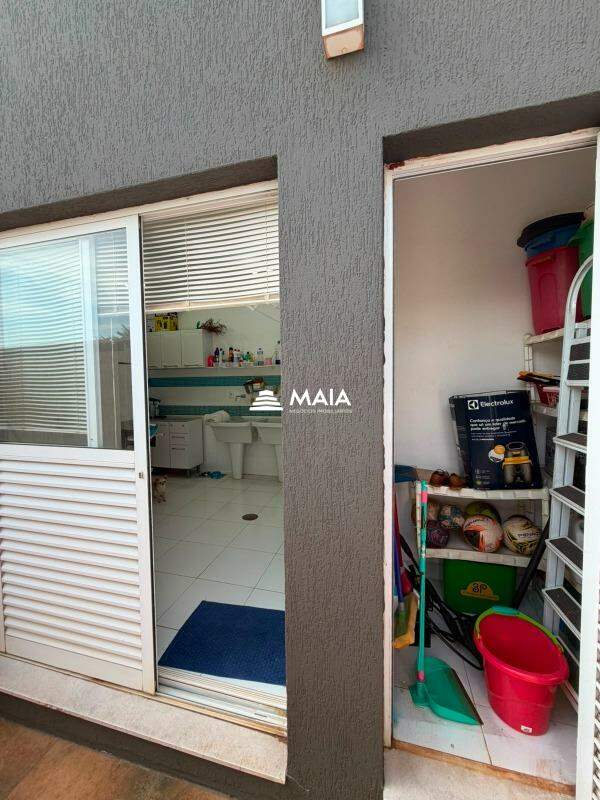 Casa de Condomínio à venda no Jockey Park: 