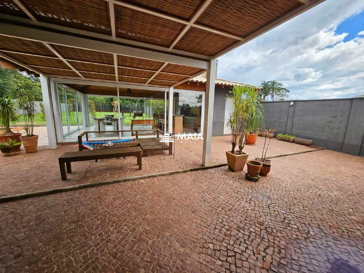 Casa de Condomínio à venda no Jockey Park: 