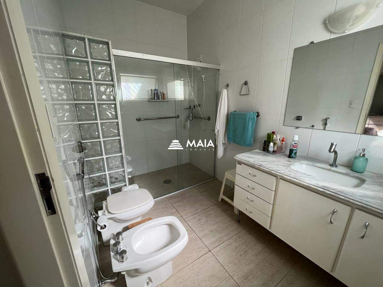 Casa à venda no Centro: 