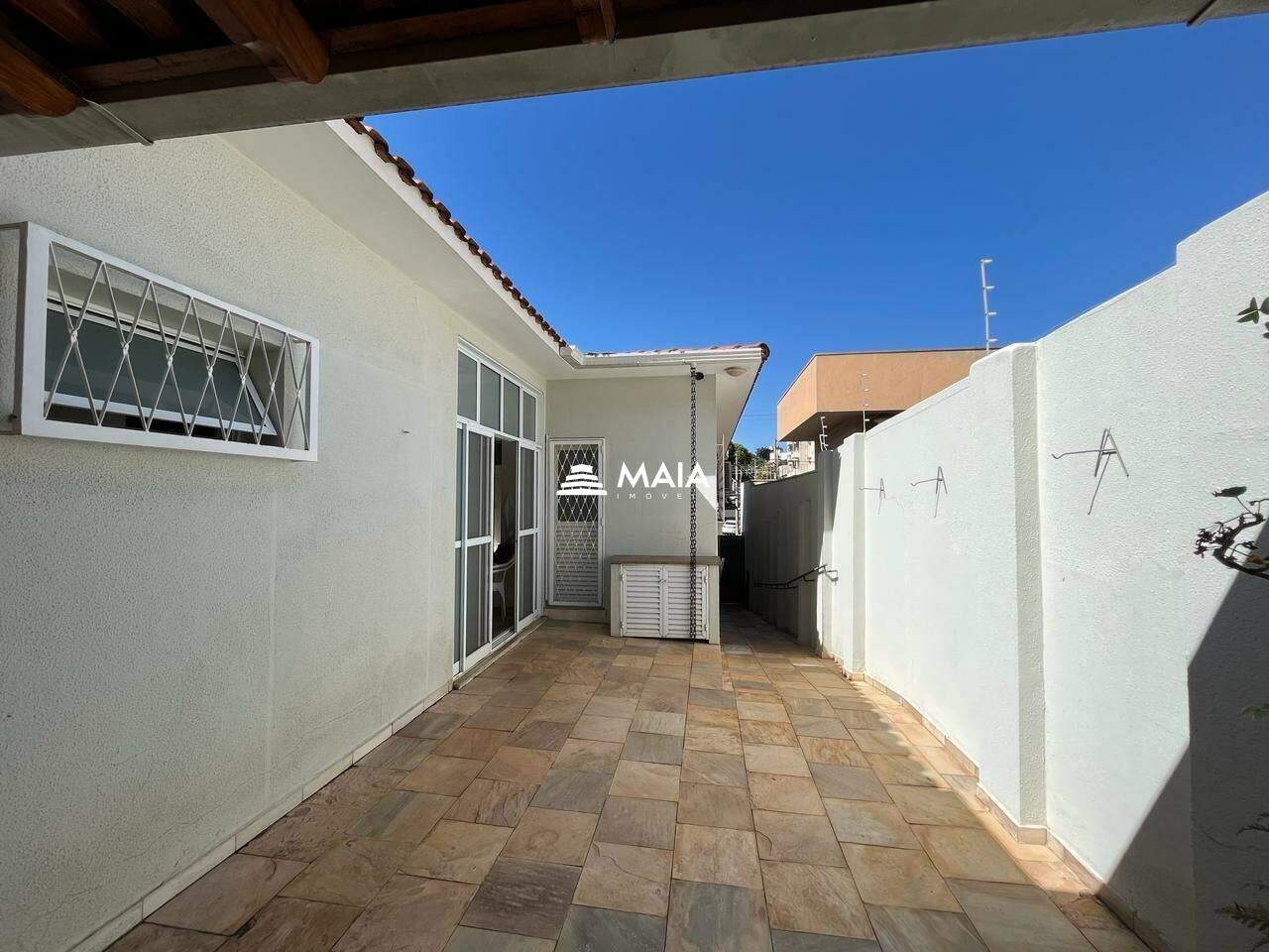 Casa à venda no Centro: 