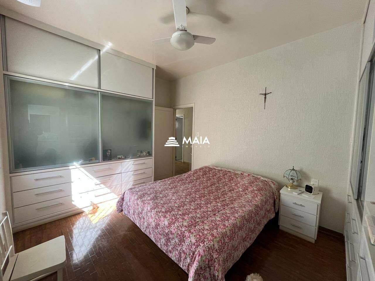 Casa à venda no Centro: 